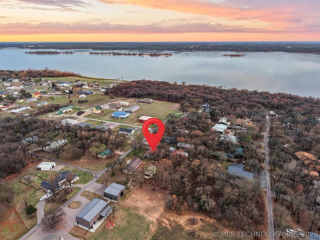 1613 Waters, Kingston, OK 73439