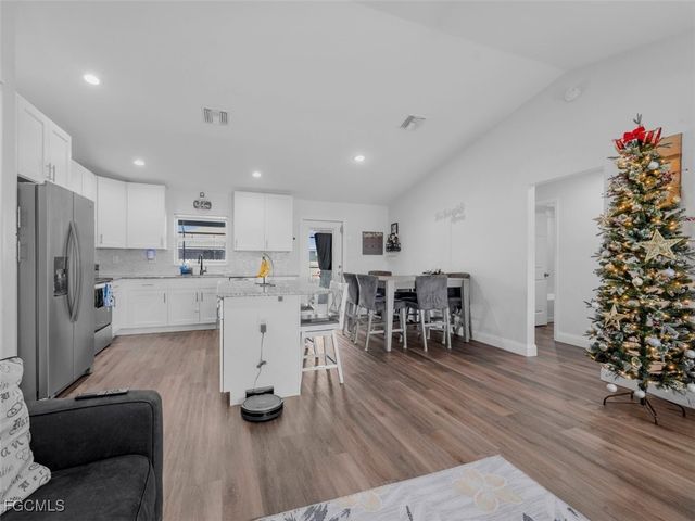 630 Royce RD, Labelle, FL 33935