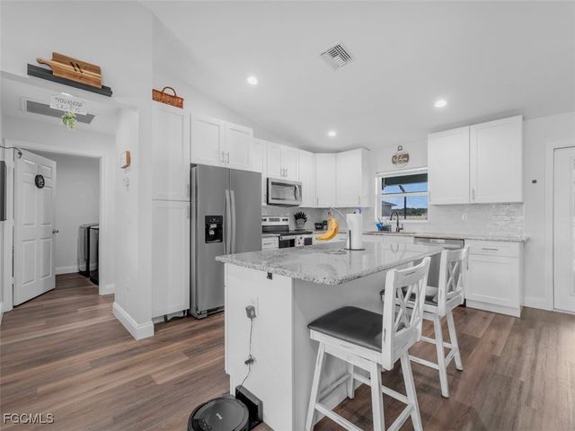 630 Royce RD, Labelle, FL 33935