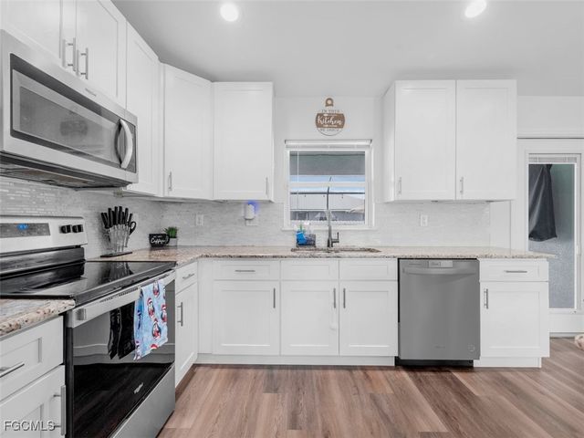 630 Royce RD, Labelle, FL 33935