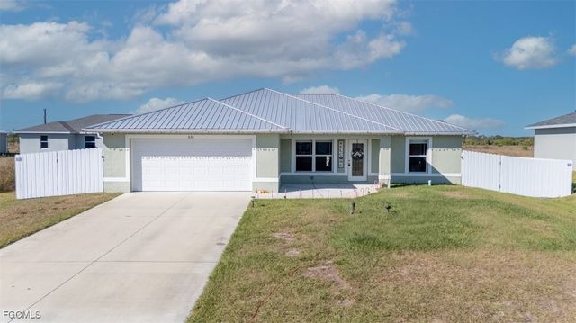 630 Royce RD, Labelle, FL 33935