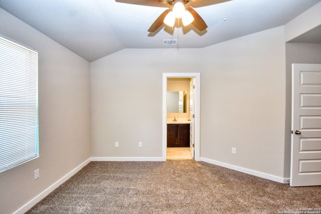 8406 Via Pisa, San Antonio, TX 78227