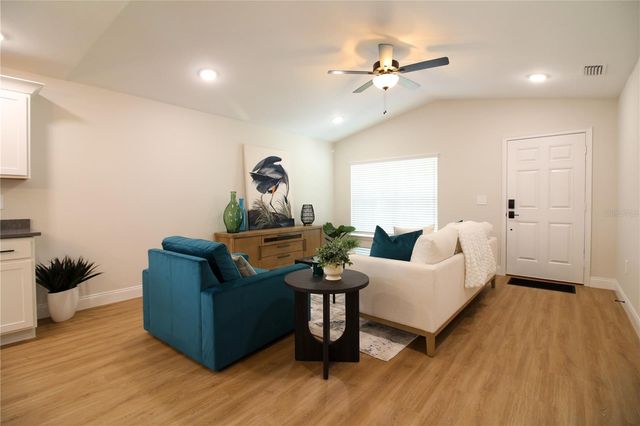 1242 DOROTHY STREET, Lakeland, FL 33815