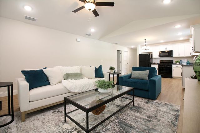1242 DOROTHY STREET, Lakeland, FL 33815