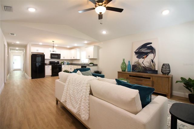 1242 DOROTHY STREET, Lakeland, FL 33815