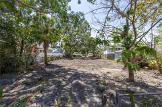 320 20TH AVENUE S, St Petersburg, FL 33705