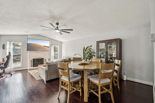 1602 Venetian Dr, Stockton, CA 95207