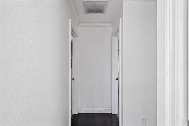 1602 Venetian Dr, Stockton, CA 95207