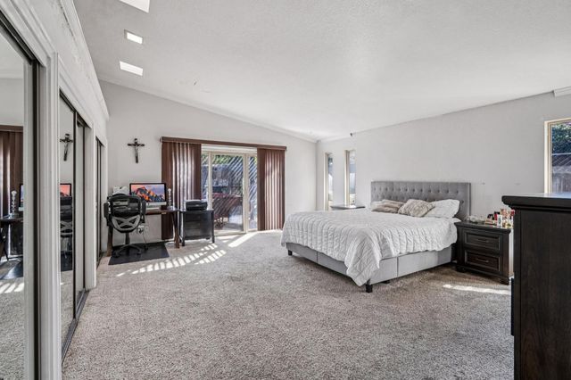 1602 Venetian Dr, Stockton, CA 95207