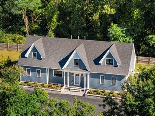 24 Primrose Lane 24, Ipswich, MA 01938