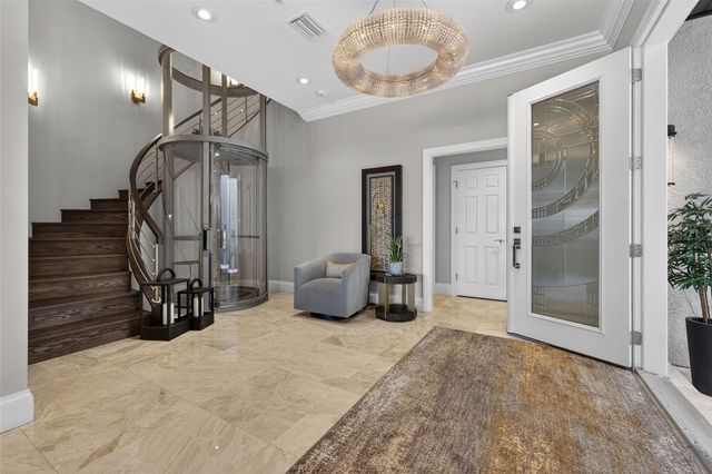 1009 ROYAL PASS ROAD, Tampa, FL 33602