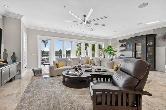 1009 ROYAL PASS ROAD, Tampa, FL 33602