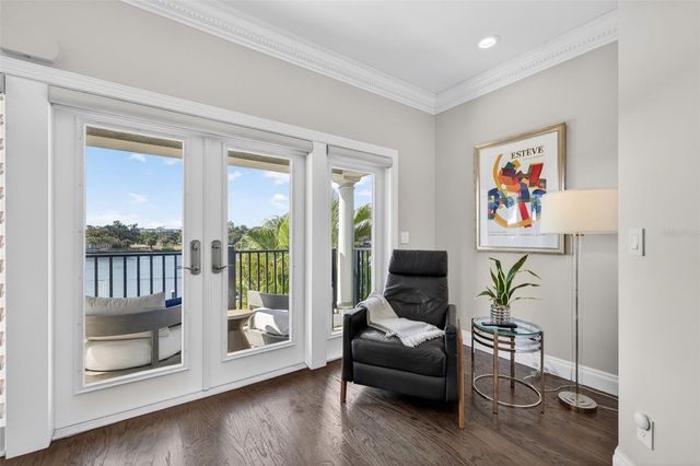 1009 ROYAL PASS ROAD, Tampa, FL 33602