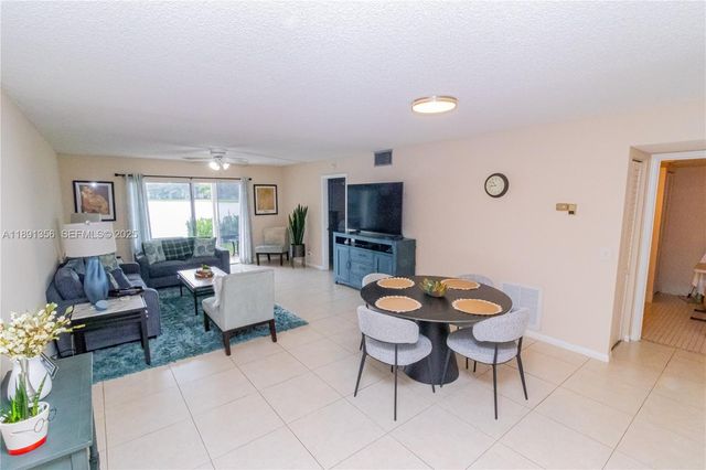 13100 SW 11th Court 107C, Pembroke Pines, FL 33027
