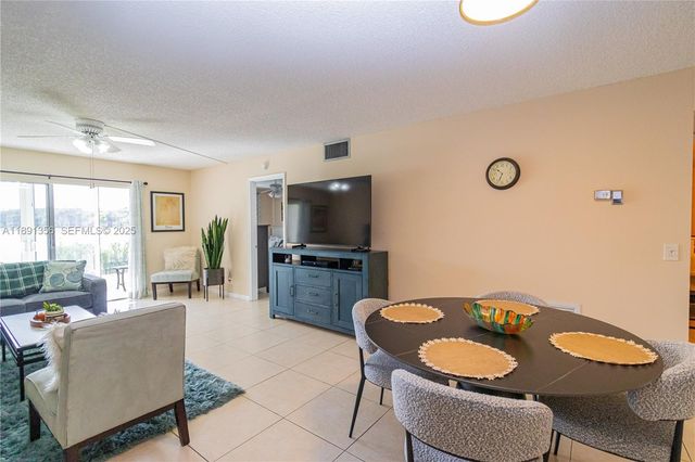 13100 SW 11th Court 107C, Pembroke Pines, FL 33027