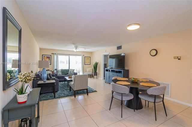 13100 SW 11th Court 107C, Pembroke Pines, FL 33027