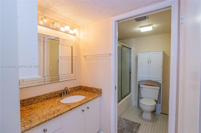 13100 SW 11th Court 107C, Pembroke Pines, FL 33027