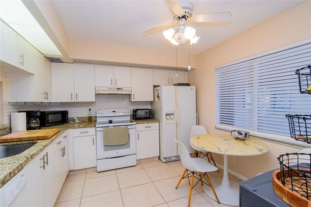 13100 SW 11th Court 107C, Pembroke Pines, FL 33027