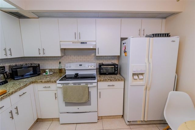 13100 SW 11th Court 107C, Pembroke Pines, FL 33027