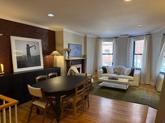 108 Gainsborough St 102W, Boston, MA 02115