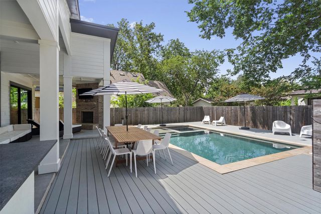 1810 Piedmont Ave, Austin, TX 78757