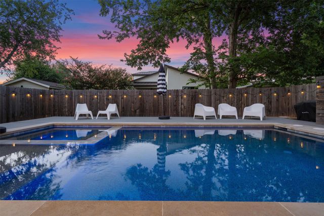 1810 Piedmont Ave, Austin, TX 78757