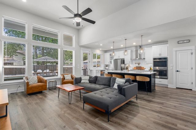 1810 Piedmont Ave, Austin, TX 78757