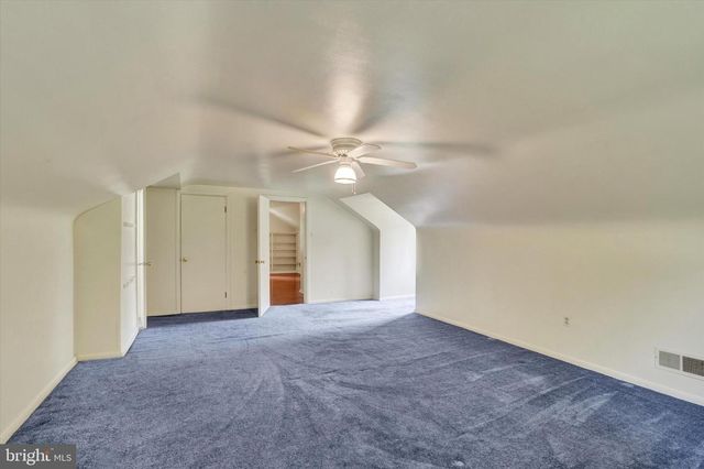 2200 EASTERN BLVD, York, PA 17402