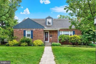 2200 EASTERN BLVD, York, PA 17402