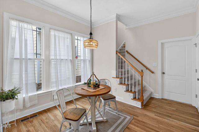 909 Carpenter Town Lane, Cary, NC 27519
