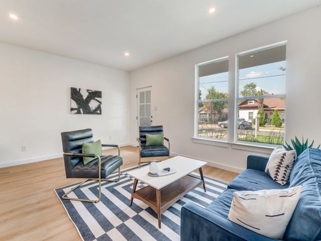 632 & 634 Melba Street, Dallas, TX 75208