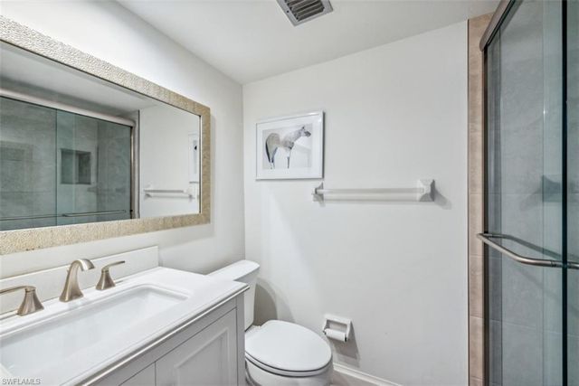 37 High Point CIR E 208, Naples, FL 34103