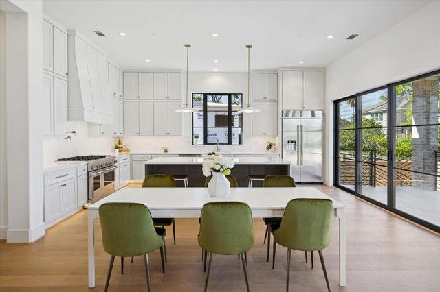 4914 Wigton Drive, Houston, TX 77096