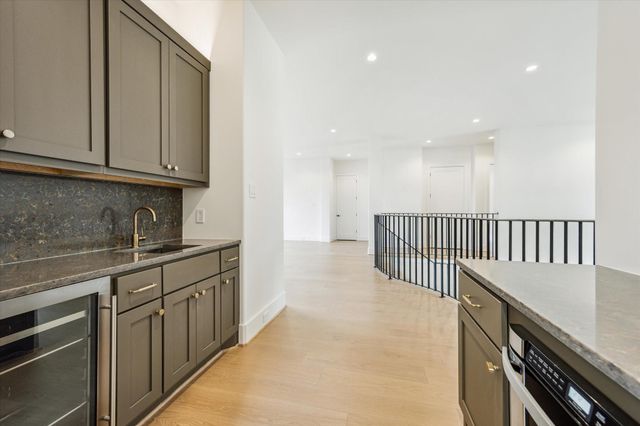 4914 Wigton Drive, Houston, TX 77096