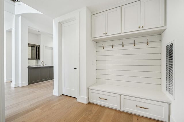 4914 Wigton Drive, Houston, TX 77096