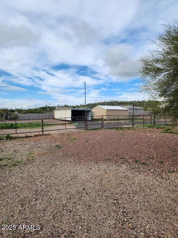 48012 N 16TH Lane, New River, AZ 85087