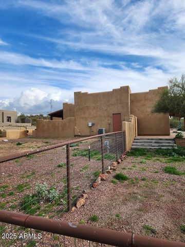 48012 N 16TH Lane, New River, AZ 85087