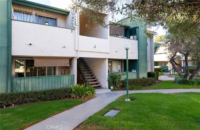 15321 Santa Gertrudes J110, La Mirada, CA 90638