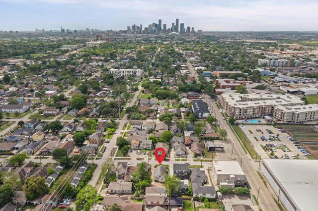 27 Norwood Street, Houston, TX 77011