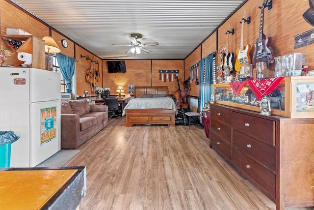 5996 RR 1376, Fredericksburg, TX 78624