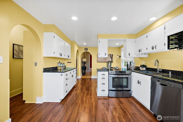 5207 N Pearl Street, Ruston, WA 98407