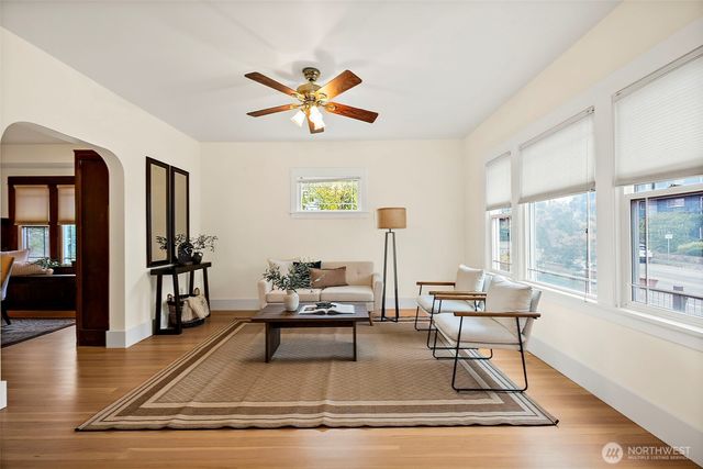 5207 N Pearl Street, Ruston, WA 98407