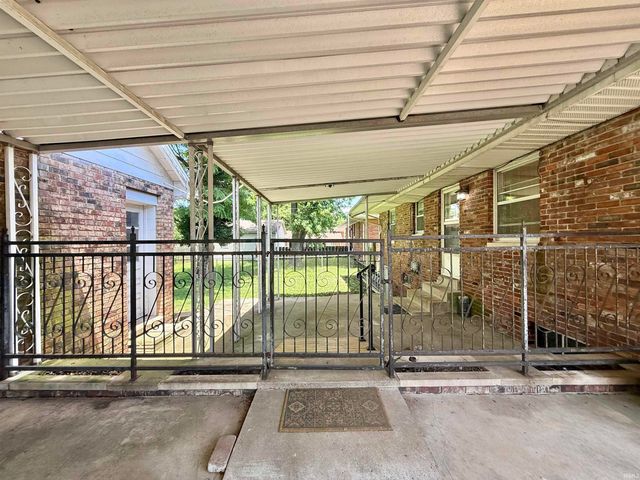 26 N Fairlawn Avenue, Evansville, IN 47711