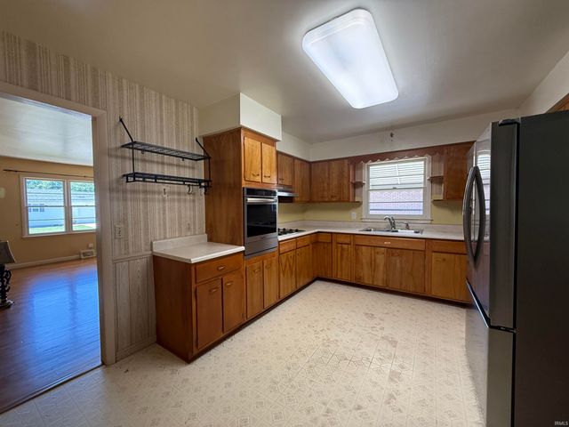 26 N Fairlawn Avenue, Evansville, IN 47711