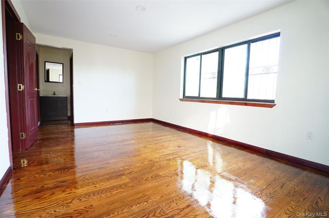 25-29 Butler Street 1 FL, East Elmhurst, NY 11369