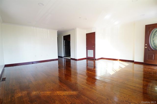 25-29 Butler Street 1 FL, East Elmhurst, NY 11369