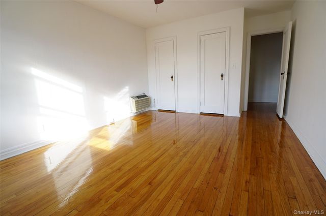 25-29 Butler Street 1 FL, East Elmhurst, NY 11369