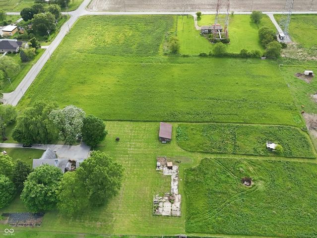 780 W 236th Street, Sheridan, IN 46069