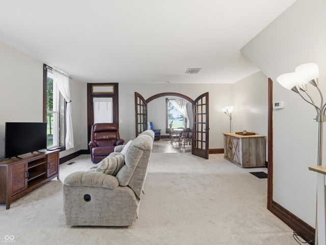 780 W 236th Street, Sheridan, IN 46069