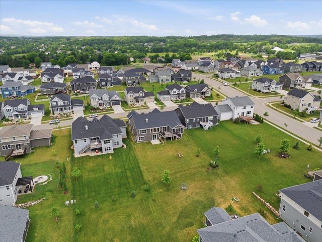 529 Rustic Rise Way, Verona, WI 53593